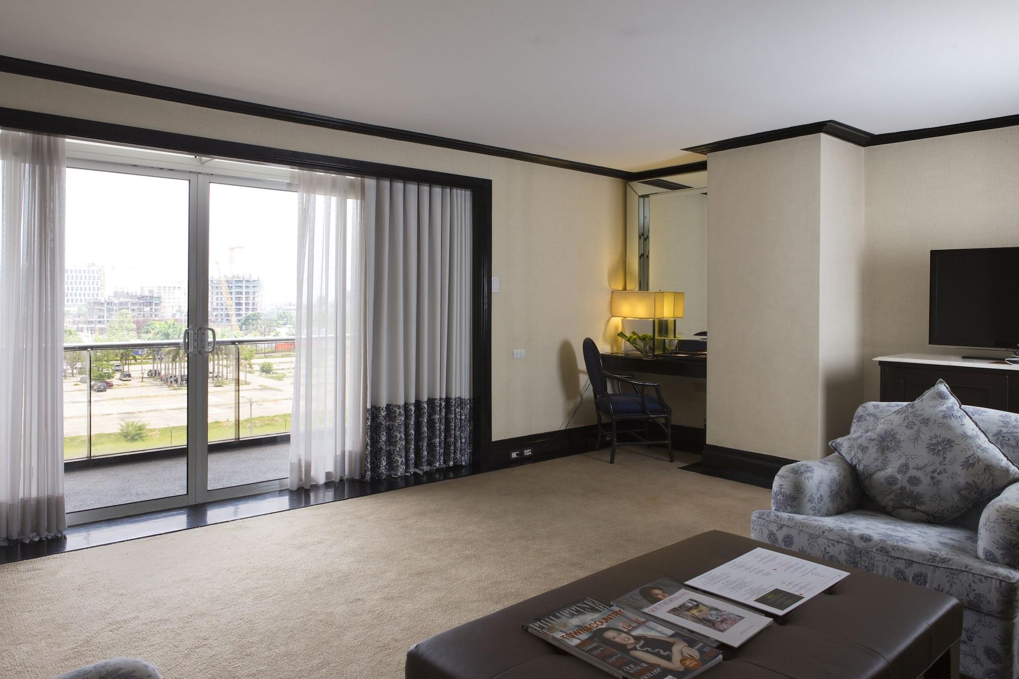 Midas Hotel And Casino Pasay Buitenkant foto