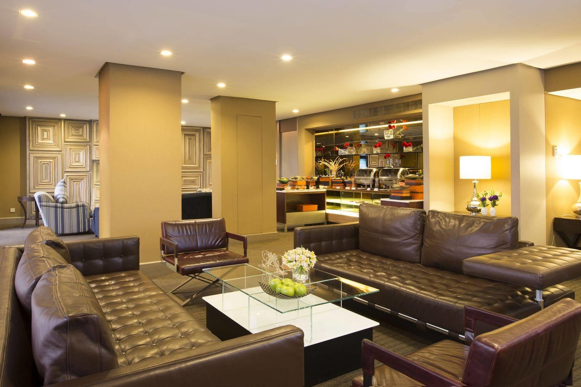 Midas Hotel And Casino Pasay Buitenkant foto