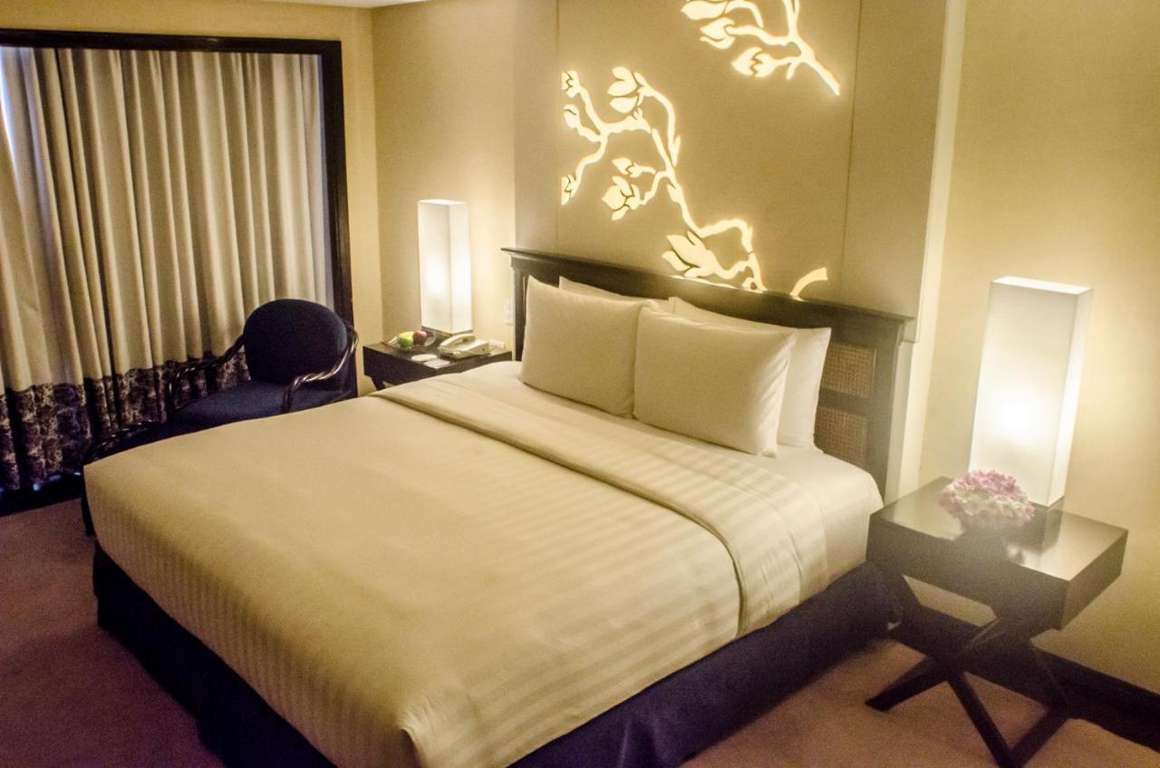 Midas Hotel And Casino Pasay Buitenkant foto
